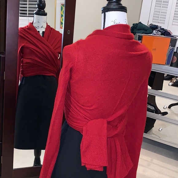 DKNY Donna Karen 100% Cashmere wrap vibrant red - Picture 6 of 9